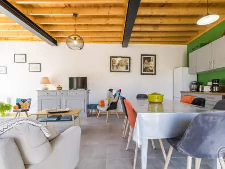 Charmante maison avec terrasse à Bretteville, Gite 4 personnes à Bretteville - Photo 8