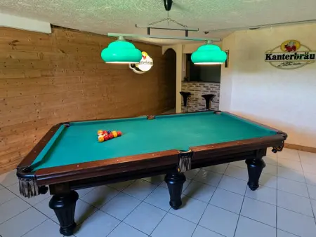 Gîte spacieux à Fretigney avec jardin et billard, idéal pour 8 pers. - Photo 5