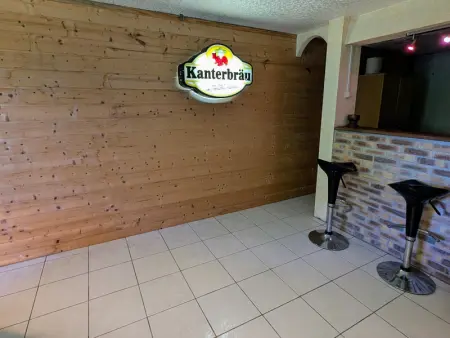 Gîte spacieux à Fretigney avec jardin et billard, idéal pour 8 pers. - Photo 25