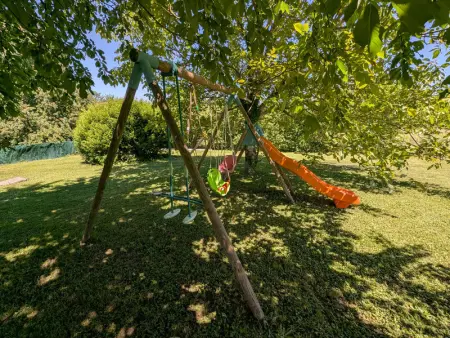 Gîte spacieux à Fretigney avec jardin et billard, idéal pour 8 pers. - Photo 31