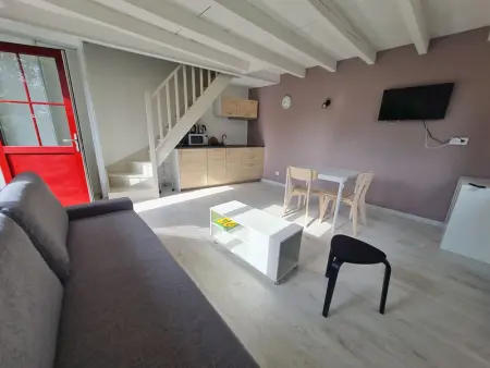 Petit nid cosy entre vignes et forêt, tout inclus avec terrasse privative - Photo 1