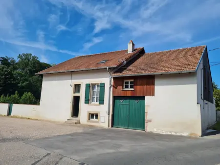 Gîte cosy face au parc des Bosquets, avec parking, terrasse et à deux pas du château de Lunéville - Photo 0