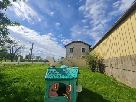 Grand gîte tout équipé à la ferme, idéal pour familles et amis, avec terrasse et proche de loisirs - Photo 29