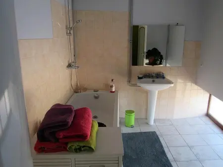 Séjour paisible dans la campagne de Mont-l'Étroit, proche de sites historiques - Photo 7