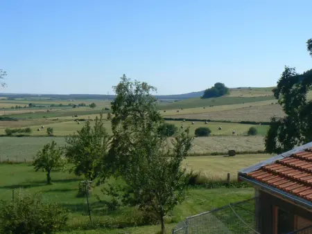 Séjour paisible dans la campagne de Mont-l'Étroit, proche de sites historiques - Photo 9