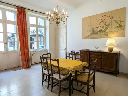 Gîte élégant au Château d'Euvezin avec jardin et parking privatif - Photo 1