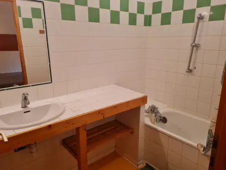 Gîte chaleureux au bord d'un ruisseau avec grand jardin, proche Metz et Nancy - Photo 13