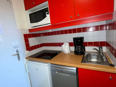 Studio fonctionnel avec terrasse et piscine à Plagne 1800 - Photo 5