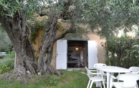 Maison 4 personnes à Châteauneuf de Grasse - Photo 2