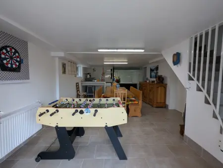 Maison de campagne rénovée avec jacuzzi et espaces de détente - Photo 5