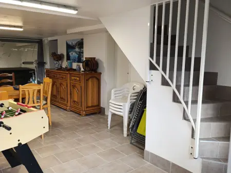 Maison de campagne rénovée avec jacuzzi et espaces de détente - Photo 23