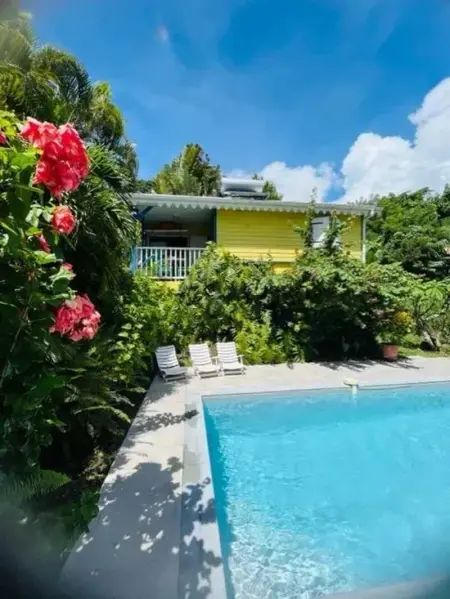 Appartement spacieux au Diamant, 150 m² avec piscine - Photo 2