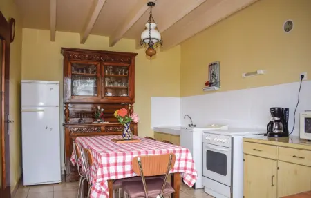 Maison 4 personnes à Caouennec Lanvezeac - Photo 2