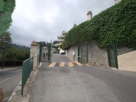 Spacieux 3 pièces avec grande terrasse au calme à Menton - Photo 10