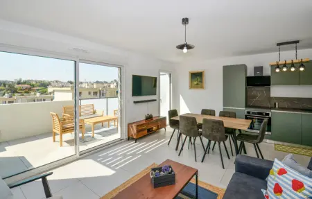 Location Appartement 6 personnes à Cannes - Photo 1