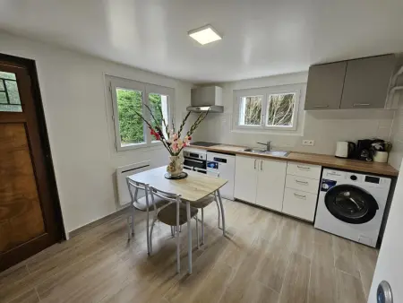 Gîte Les Tilleuls à Chargé, 4 pers, jardin, parking - Photo 5