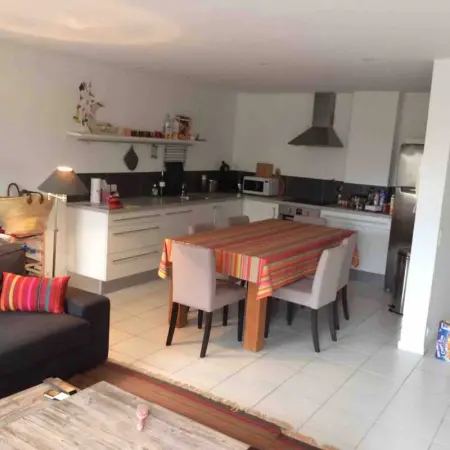 Maison confortable à La Garde-Freinet, 160 m², vue ville - Photo 5