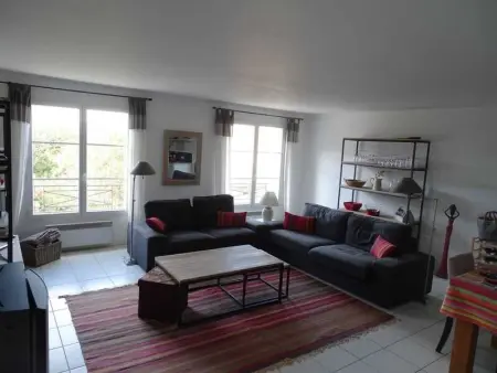 Maison confortable à La Garde-Freinet, 160 m², vue ville - Photo 8