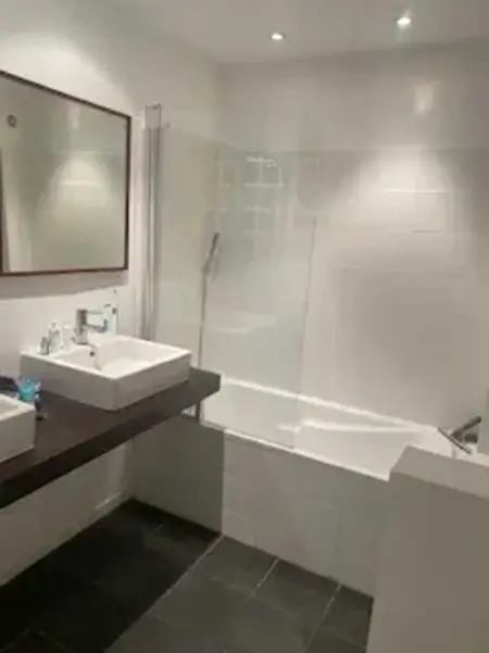 Maison confortable à La Garde-Freinet, 160 m², vue ville - Photo 28