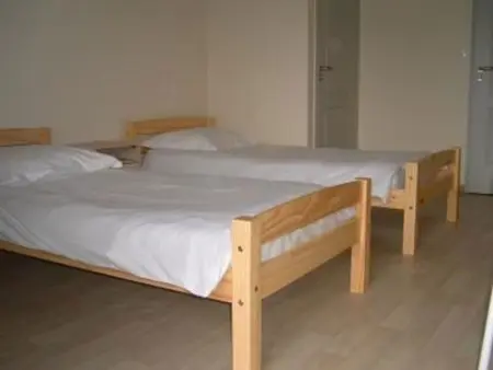 Gîte de groupe avec salle polyvalente et parking à Boncourt - Photo 6