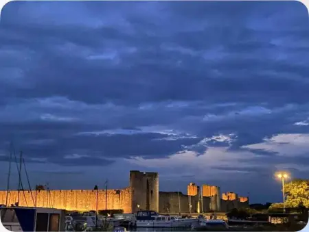Appartement cosy avec vue sur remparts à Aigues-Mortes - Photo 20