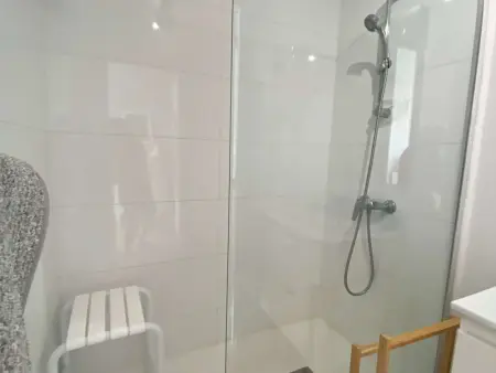 T1 confortable avec WIFI inclus, Appartement 2 personnes à Balaruc les Bains - Photo 11