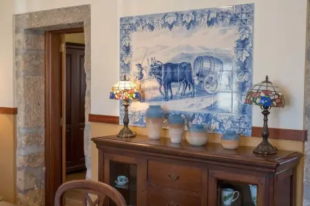 Casa do Caseiro, Maison de vacances confortable à Vila Flor avec piscine - Photo 10