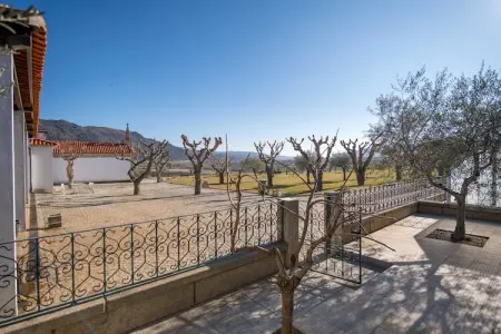 Casa do Caseiro, Maison de vacances confortable à Vila Flor avec piscine - Photo 20