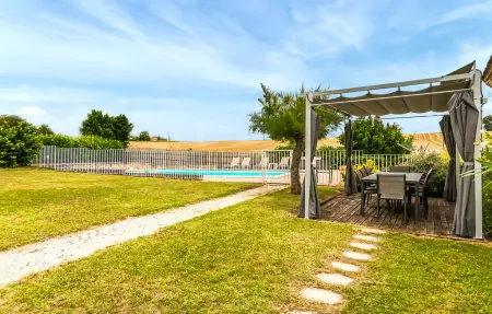 Maison 11 personnes à Beauville - Photo 1