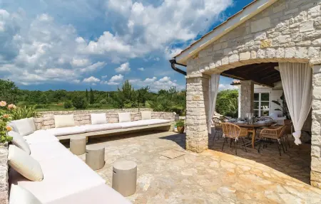 Maison 5 personnes à Stifanici - Photo 10