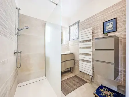 Les Olivettes, Maison 12 personnes à Nîmes - Photo 19