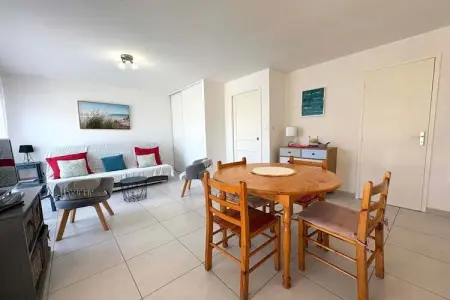 109 ZINE, Appartement 7 personnes à Vendres - Photo 1