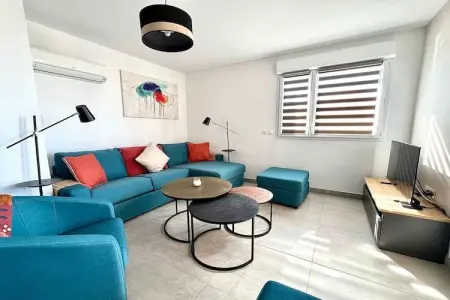 100 HERVOCHON, Appartement 6 personnes à Sérignan - Photo 1