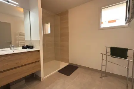 111 LUCAT, Appartement 6 personnes à Sérignan - Photo 12