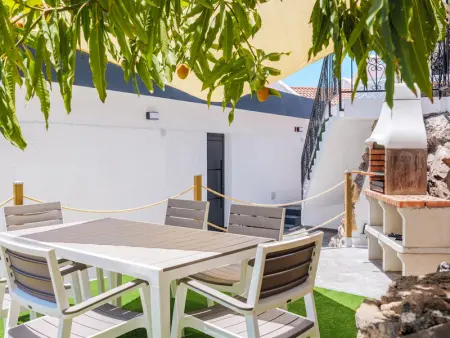 Villa élégante avec jardin et piscine privée à Tabaiba - Photo 3