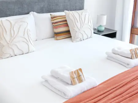 Villa élégante avec jardin et piscine privée à Tabaiba - Photo 18