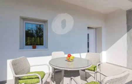 Appartement 3 personnes à Novigrad - Photo 1