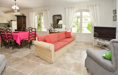 Maison 9 personnes à Eygalières - Photo 2