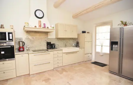 Maison 9 personnes à Eygalières - Photo 3