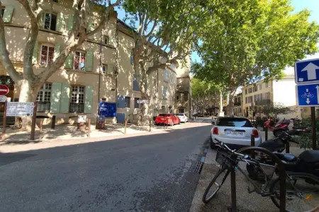 Charmante maison de Village, Maison 2 personnes à Pelissanne - Photo 12