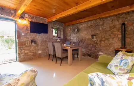 Maison 10 personnes à Zmijavci - Photo 24