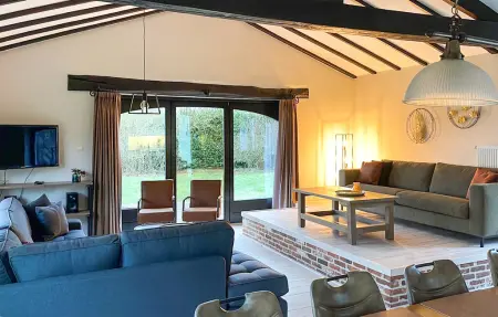 Vue sur la Vallée, Maison 12 personnes à Somme Leuze - Photo 1