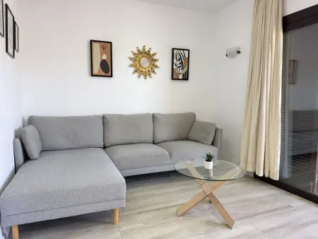 Appartement 4 pers à Rosas, 250m de la plage, terrasse, proche centre ville et lave-linge - Photo 2