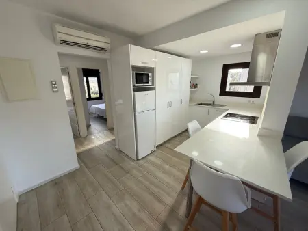 Appartement 4 pers à Rosas, 250m de la plage, terrasse, proche centre ville et lave-linge - Photo 10