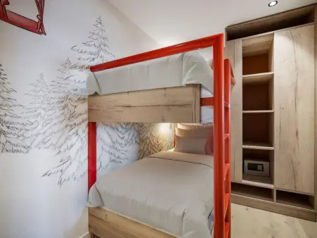 Chalet raffiné avec accès direct aux pistes et jacuzzi - Photo 5