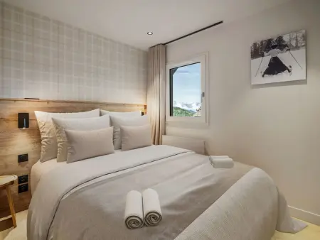 Chalet raffiné avec accès direct aux pistes et jacuzzi - Photo 8