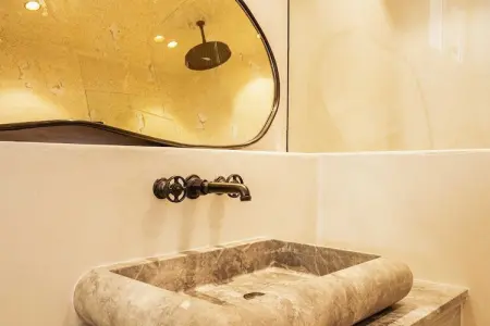 LF-6-REMPARTS-DANIELE-THOMPSON, Appartement 4 personnes à Saint Tropez - Photo 4