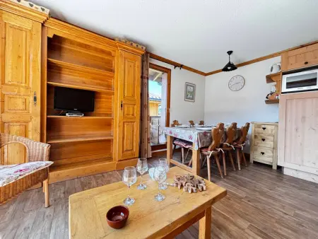 Appartement avec piscine chauffée, terrasse et parking à Notre-Dame-de-Bellecombe - Photo 2