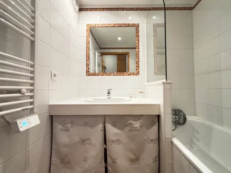 Appartement avec piscine chauffée, terrasse et parking à Notre-Dame-de-Bellecombe - Photo 6