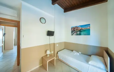 Maison 14 personnes à Trinita´d´Agultu OT - Photo 16